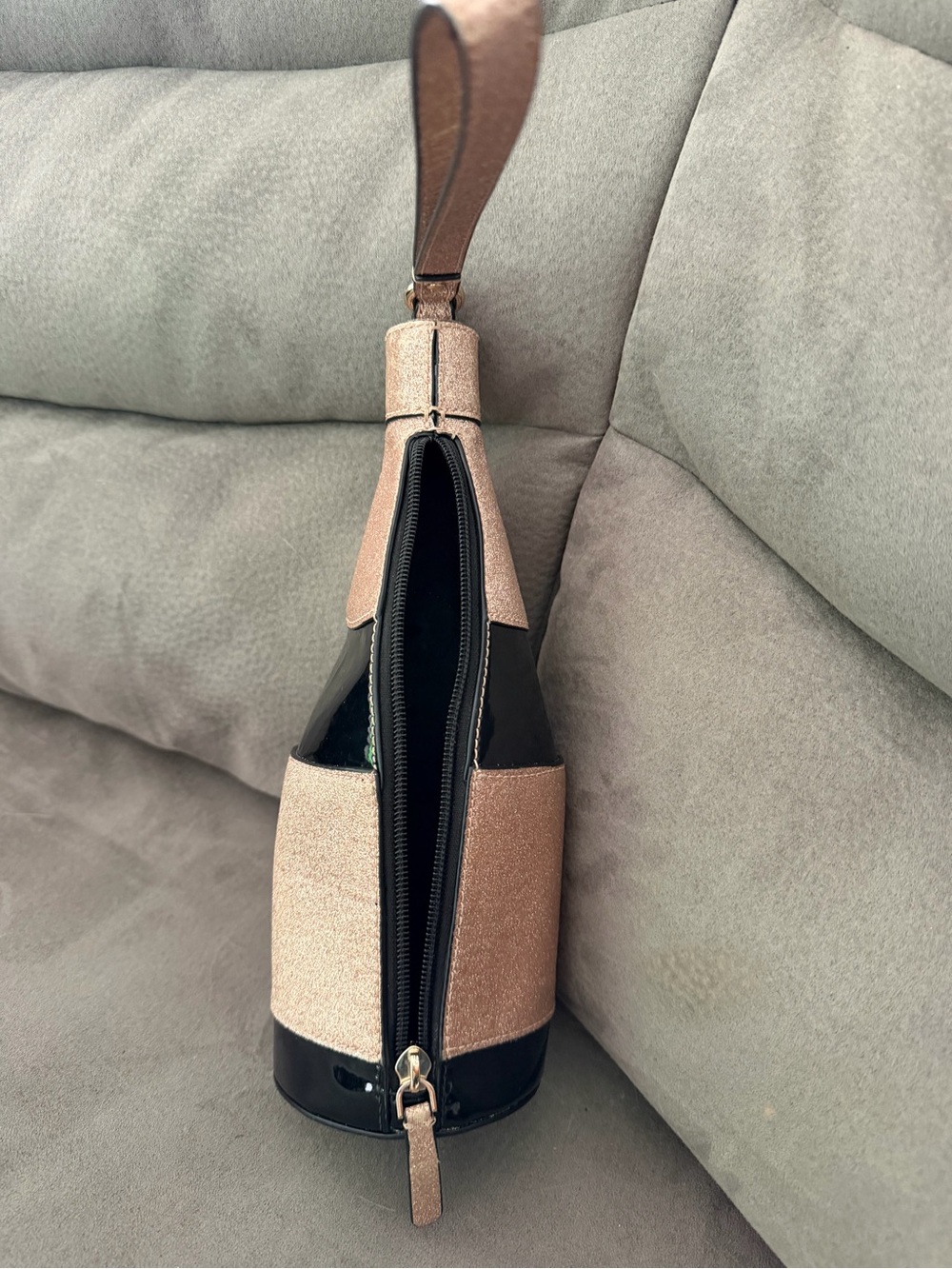 Kate Spade Sparkling Rose Gold 'Cheers, Darling!' Bottle Wristlet Clutch - Picture 4 of 5